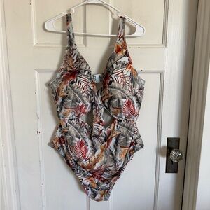 Artesands jungle botanical print one piece swimsuit size 20 D/DD cups